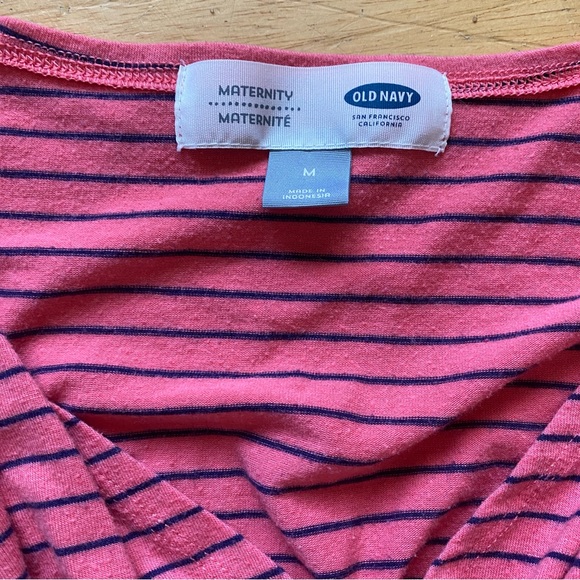 Six Piece Maternity Bundle: Tank tops, Shorts, T-Shirt, Leggings, Pajama Top - Picture 9 of 15